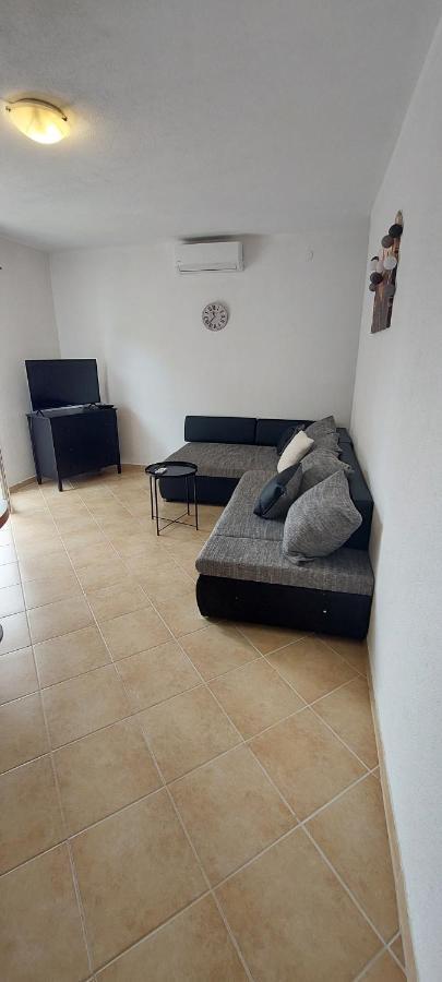 Apartments Radic Rogoznica  Exterior foto